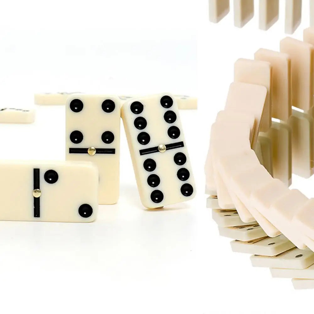 Dominoes Set